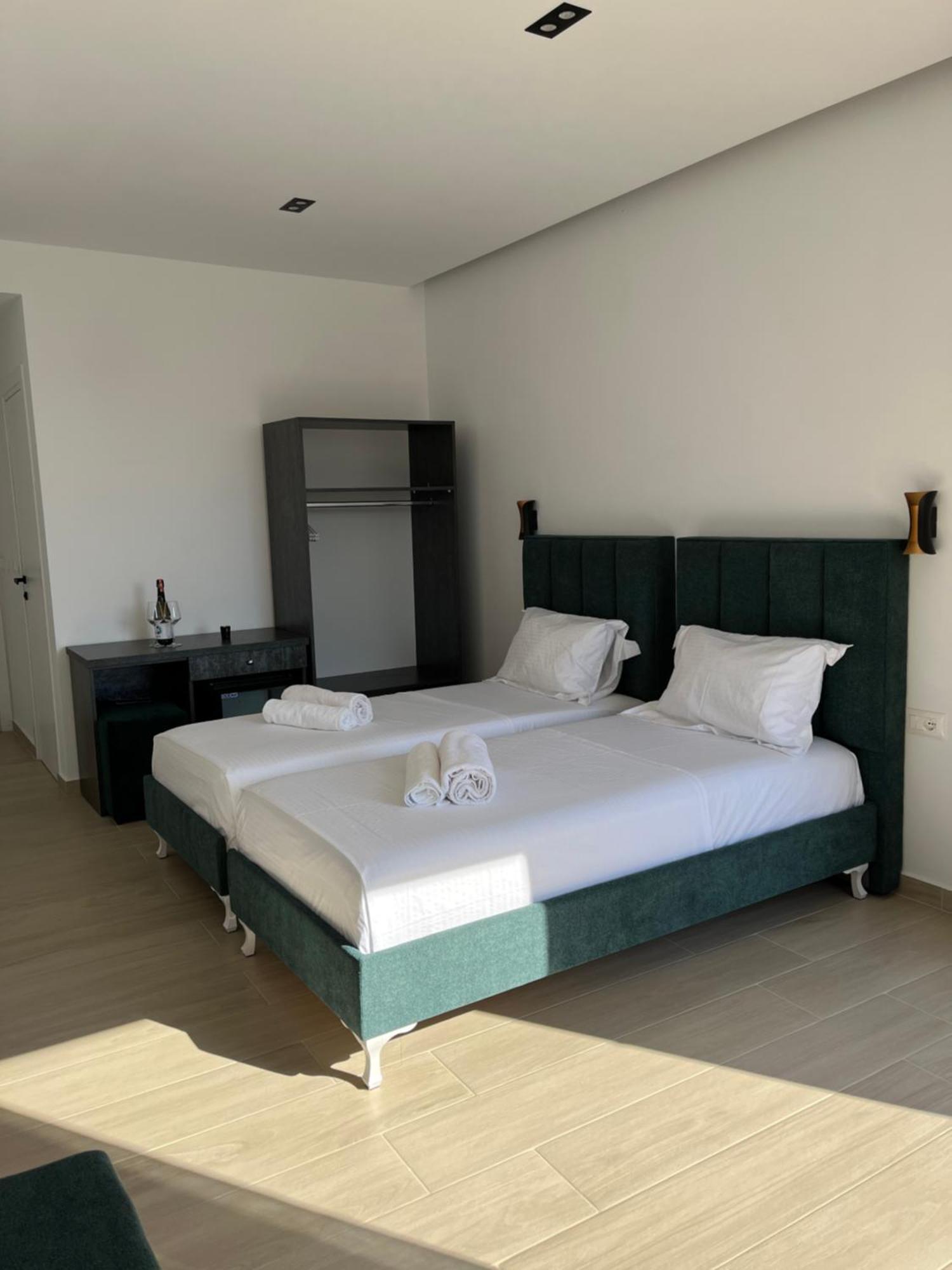 Hotel Del Mare à Saranda Extérieur photo